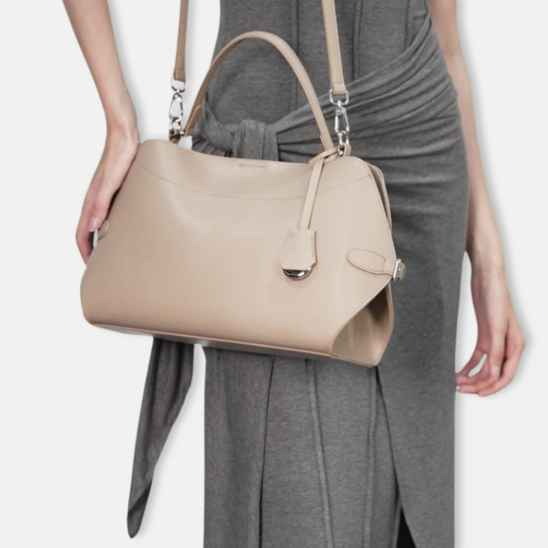 Nora Shoulder